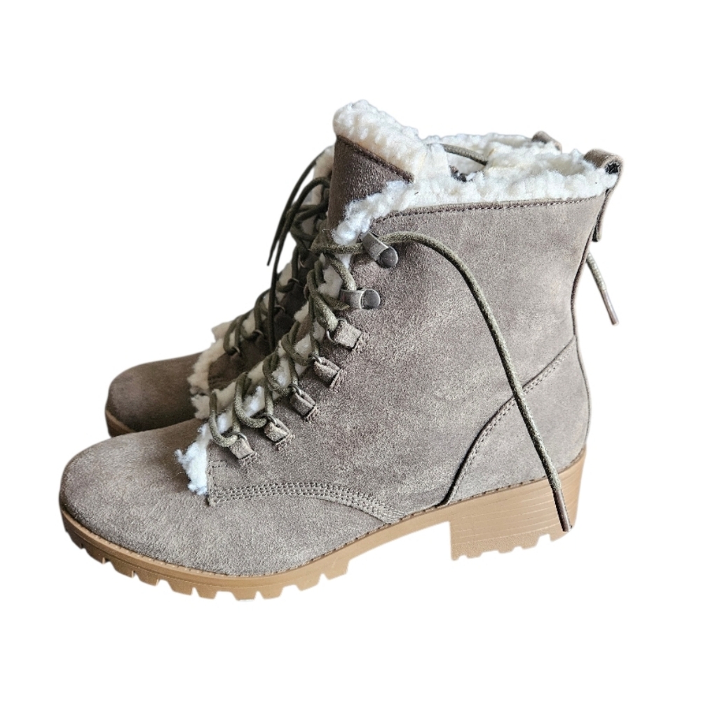 Maurices Ciara Sherpa Lined Hiker Boots NWOT